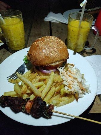 Cossis Fries&Chicken